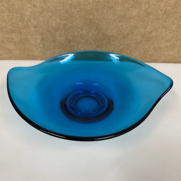 Viking Epic Line Bluenique Oblong Dish Bowl Freeform Art Glass - Picture 1 of 8